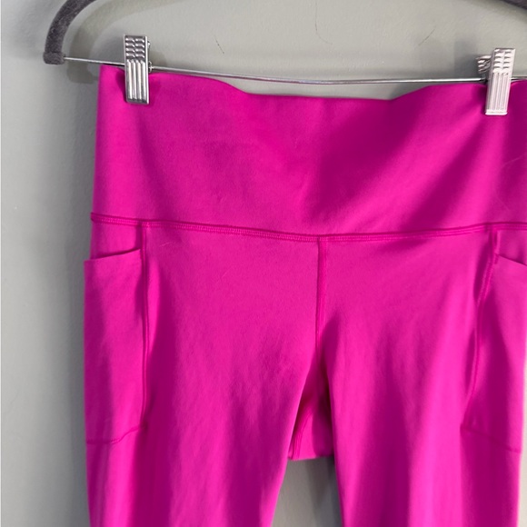 Athleta NWOT Salutation Stash High Rise Legging Buttery-soft stretch medium - Picture 5 of 5